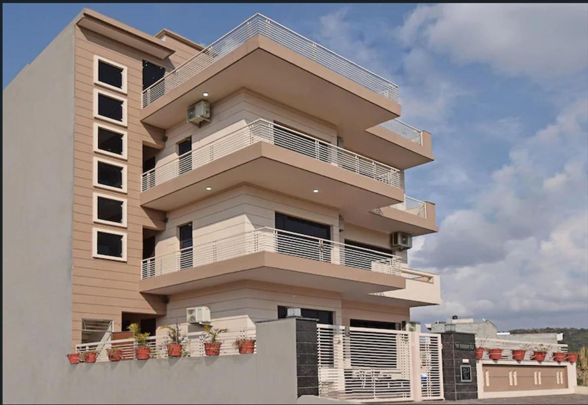 The Shashank Villa Панчкула Экстерьер фото